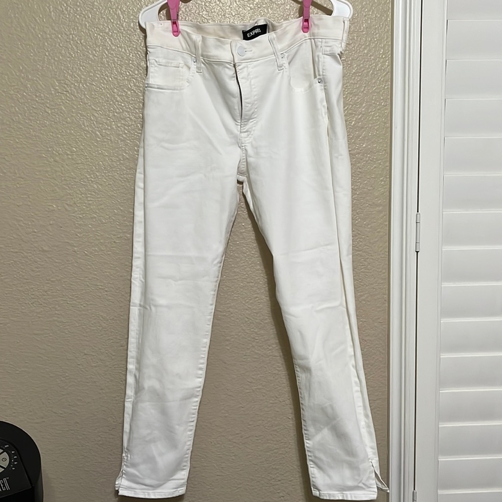 Express Skinny Mid Rise White Jeans